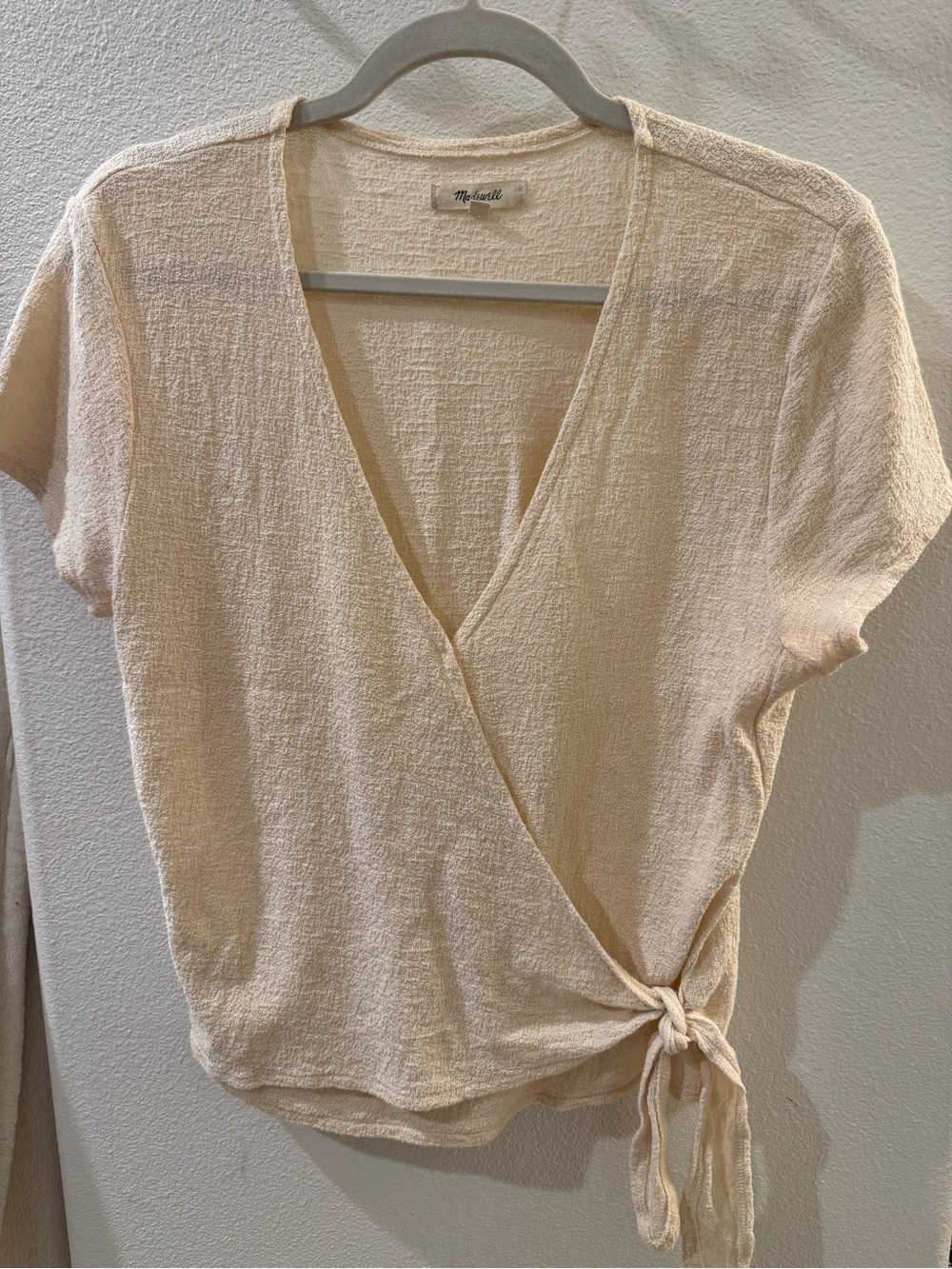 Madewell Women’s wrap top